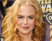 Николь Кидман дает деньги