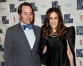 Сара Джессика Паркер и ее муж удивляют нарядами