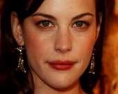 Лив Тайлер не может пережить разрыв