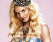 Бритни Спирс не стала Девой Марией