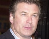 Алек Болдуин снова холост