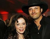 Роуз МакГован расторгла помолвку