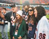 Большая семья Деми Мур