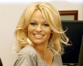 Памела подписалась на очередной сериал