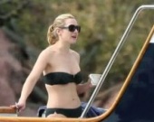 Кейт Уинслет отдыхает после развода