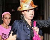 Родители Спирс выкупают внуков