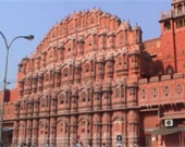 Во время съемок боевика была разрушена древняя стена