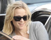 Риз Уизерспун подозревают в беременности