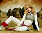 Дино де Лаурентис представит новую Барбареллу