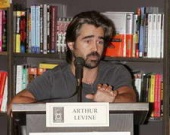 Колин Фаррел презентовал книгу