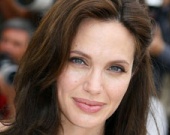 Джоли просят потолстеть