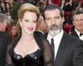 Мелани Гриффит отныне свободна