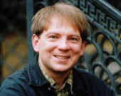 Вася Рогов вынужден подрабатывать