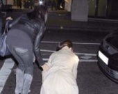 Фрида Пинто помогла поклоннице