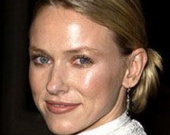 Наоми Уоттс наконец родила