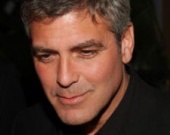 Джордж Клуни съезжается со своей девушкой