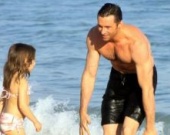 Хью Джекман с семьей отдыхает в Рио