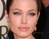 Новый фильм Джоли помог ей забеременеть