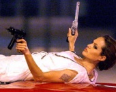 Сексуальная киллерша Анжелина Джоли