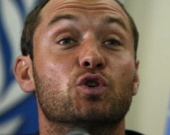 Джуд Лоу остановит войну в Афганистане