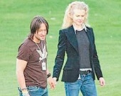 Николь Кидман спасла мужа