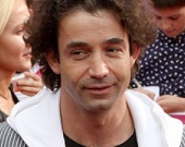 Певцову пришлось пережить смерть любимой