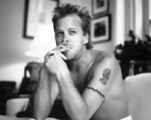 Кифера Сазерленда "кинули" на 900 тысяч долларов