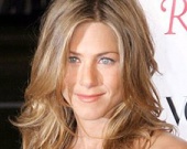 Энистон: Перестаньте красть мою сенсацию!