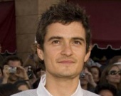 Орландо Блум весь в грязи