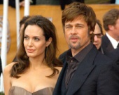 Джоли построит больницу