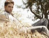 Роберт Паттинсон не согласен с Кортни Лав