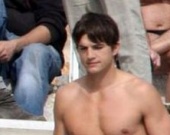 Эштон Катчер - творческий человек