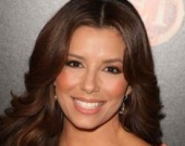 Ева Лонгория будет лечить украинских детей