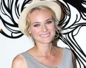 Елена Троянская в компании "бесчестных ублюдков"