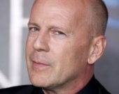 Брюс Уиллис против пластических операций