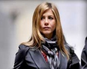 Дженнифер Энистон начала худеть