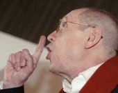 Золотухин бросил семью