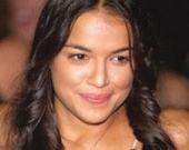 Мишель Родригес расслабилась