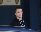 Израненный Джозеф Гордон-Левитт на съемках