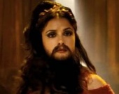 Бородатая Сальма Хайек