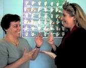 Теперь кино могут смотреть глухонемые зрители!!!