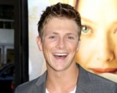 Актер "Сумерек" пробежит 160 км