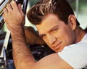 Автор песни Wicked Game сыграет в кино