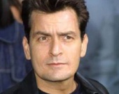 В мае Чарли Шин женится в третий раз