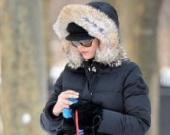 Кэтрин Зета Джонс забыла юбку