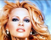 Белье от Памелы Андерсон