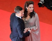 Джоли и Питт купили поместье