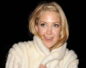 Кейт Хадсон по пути в ночной клуб