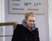 Беременная Акиньшина бросила мужа