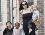 Дети Анжелины Джоли получили наследство